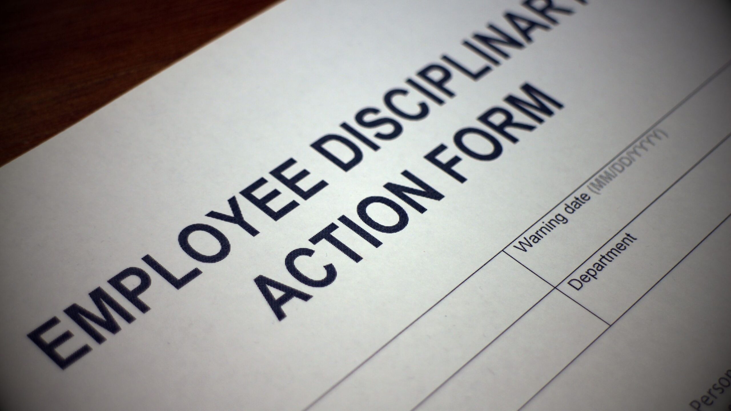 UK Employment law support dashboard and employee disciplinary action form. VINTTRO strategic law firm partners.